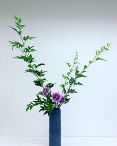 Ikebana, Nageire Upright Style