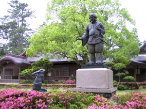 Okuninushi and a White Hare Statues at Izumo Taisha